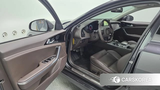 Kia Stinger id 4435870 из Кореи 32