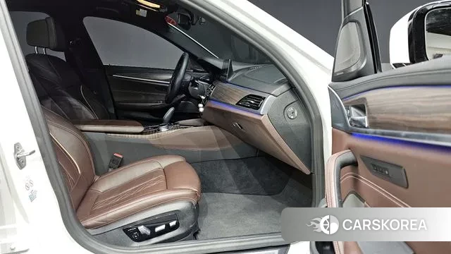 BMW 5 Series (G30) id 3765904 из Кореи 20