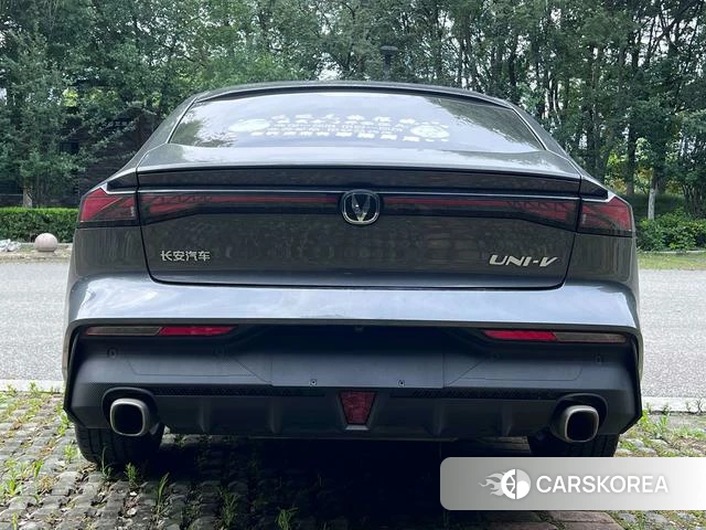 Chang'an UNI-V id 4380376 из Китая 19