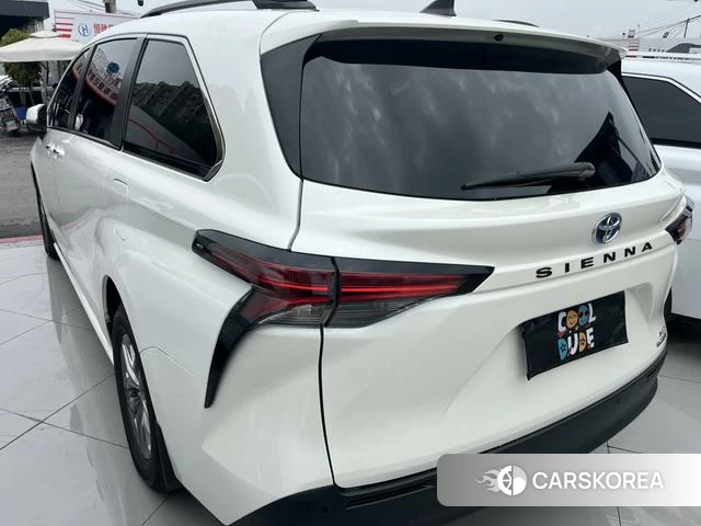 Toyota Sienna id 4261226 из Китая 22