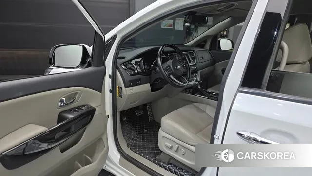 Kia The New Carnival id 3330401 из Кореи 20