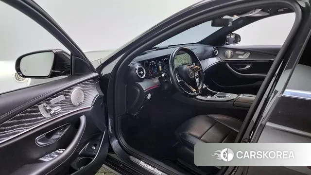 Mercedes-Benz E-Class W213 id 3764728 из Кореи 20