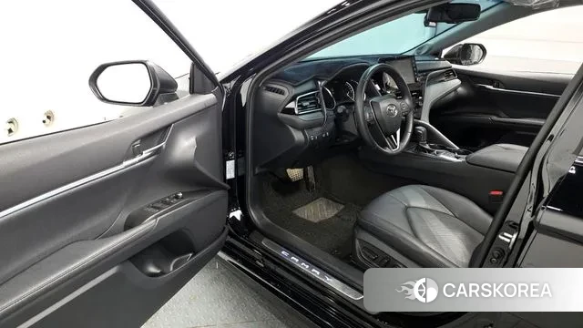 Toyota Camry (XV70) id 3610363 из Кореи 20