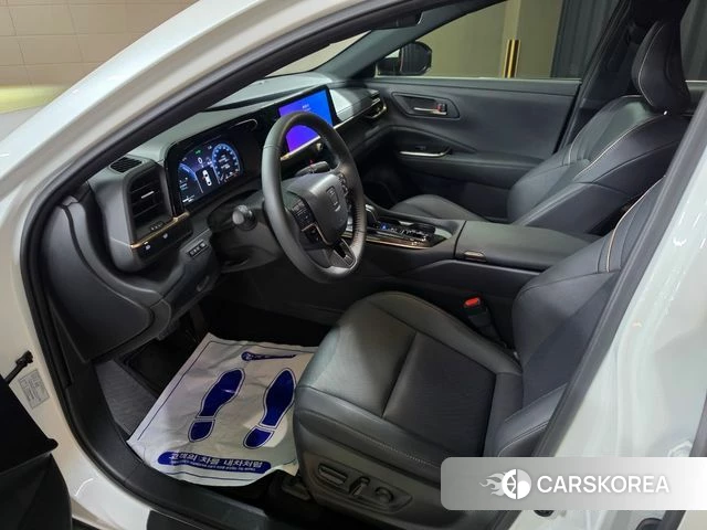 Toyota Crown Crossover id 4548849 из Кореи 19
