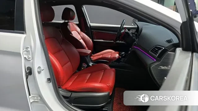 Hyundai Avante AD id 3672721 из Кореи 20