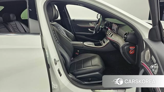 Mercedes-Benz E-Class W213 id 3806504 из Кореи 20