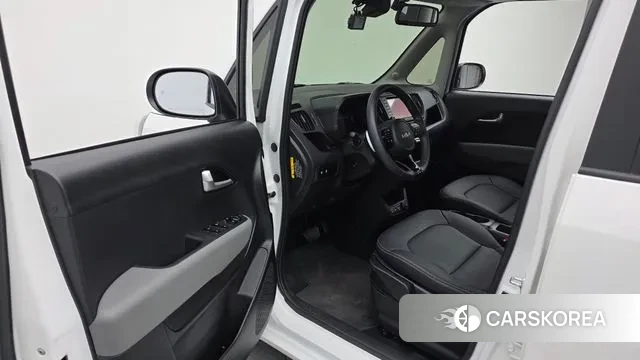 Kia The New Kia Ray EV id 3533663 из Кореи 20