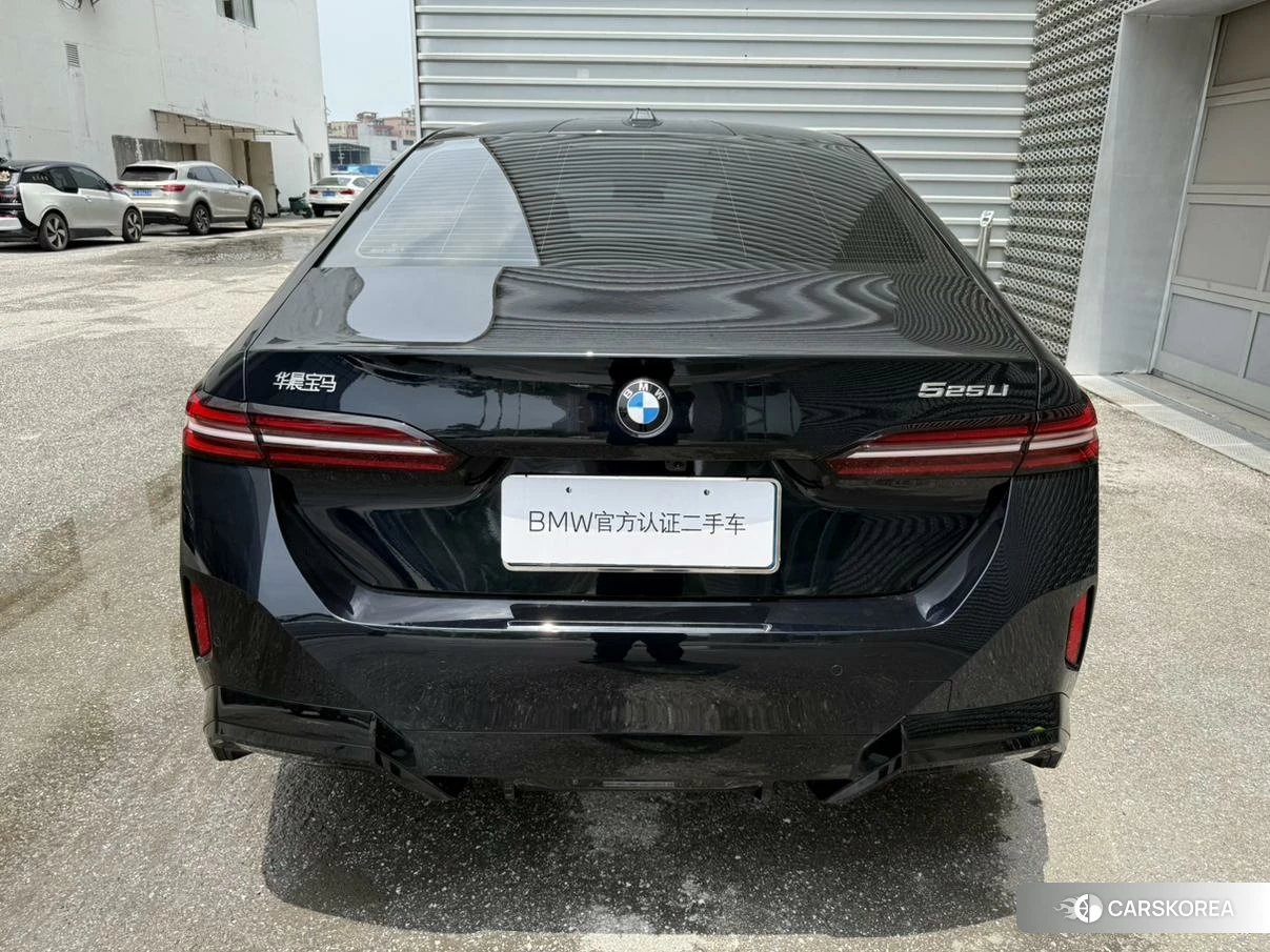 BMW 5 series id 4504888 из Китая 14