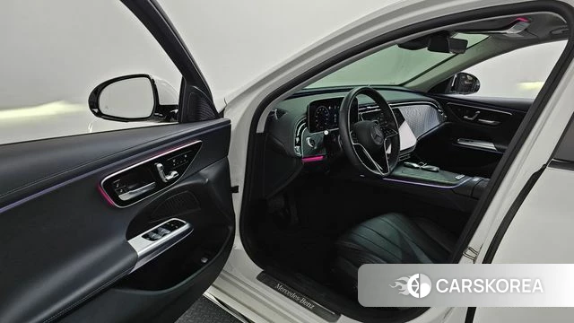 Mercedes-Benz E-Class W214 id 4230101 из Кореи 40