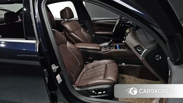 BMW 5 Series (G30) id 3599186 из Кореи 20