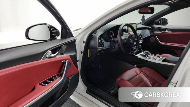 Kia Stinger id 4019952 из Кореи 20