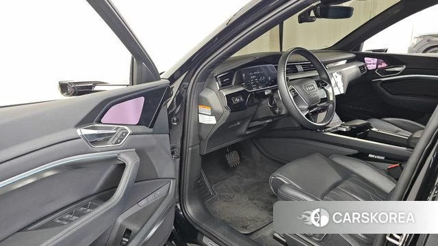 Audi e-Tron id 4650999 из Кореи 34