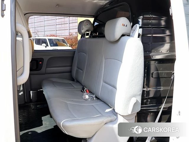 Hyundai The New Grand Starex id 3924192 из Кореи 19