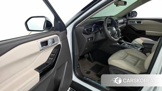 Ford Explorer 6th Generation id 4309151 из Кореи 35