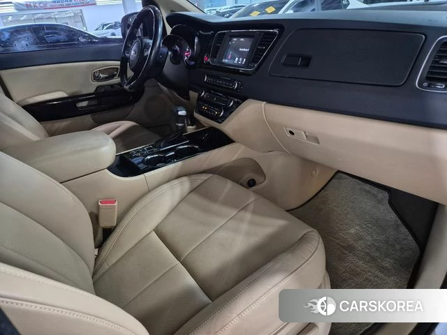 Kia The New Carnival id 4511623 из Кореи 19