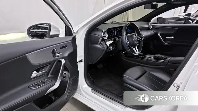 Mercedes-Benz A-Class W177 id 3535403 из Кореи 20