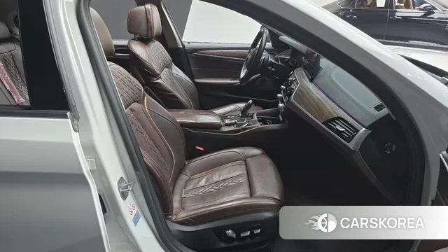 BMW 5 Series (G30) id 3611954 из Кореи 20