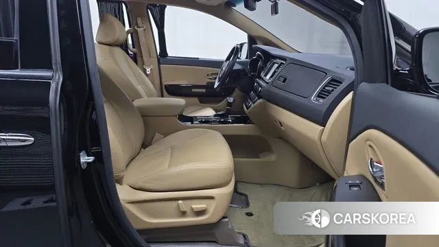 Kia The New Carnival id 3499932 из Кореи 20