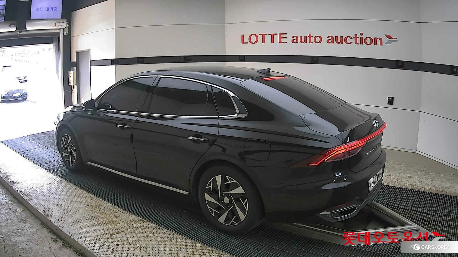 Hyundai Grandeur Hybrid id 4289408 из Кореи 37
