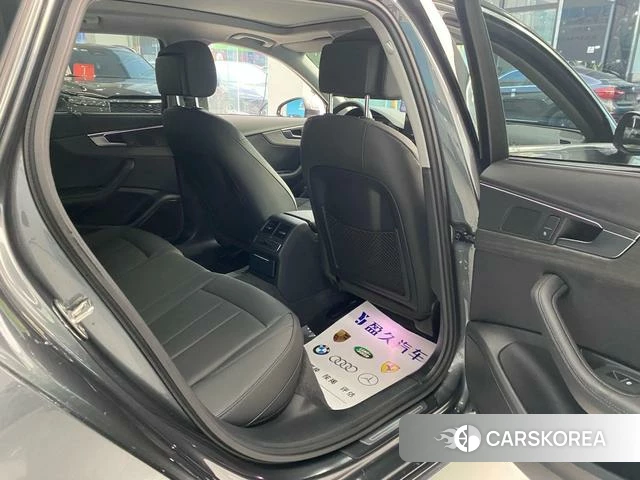 Audi A4L id 4260908 из Китая 15