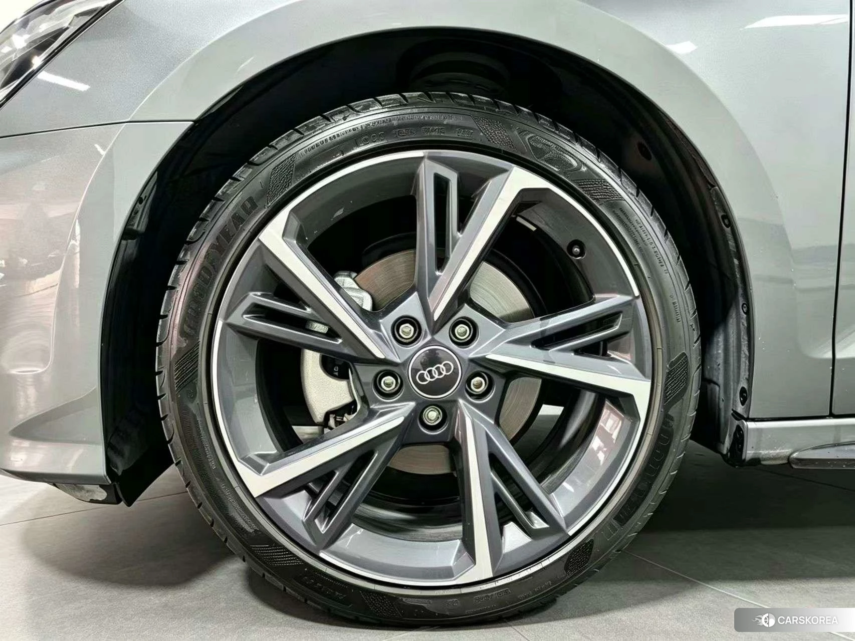 Audi A3 id 4467490 из Китая 17