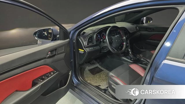 Hyundai Avante AD id 3861631 из Кореи 20