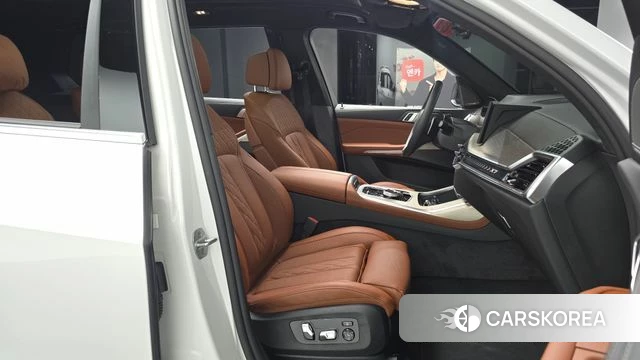 BMW X7 (G07) id 4623040 из Кореи 36