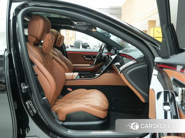 Mercedes-Benz Maybach S-class id 4358885 из Китая 30