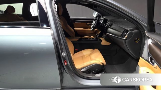 Volvo V90 Cross-Country id 4390576 из Кореи 20