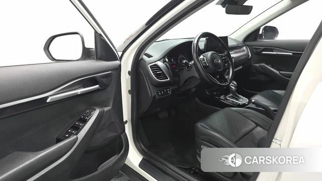Kia Seltos id 4250629 из Кореи 30