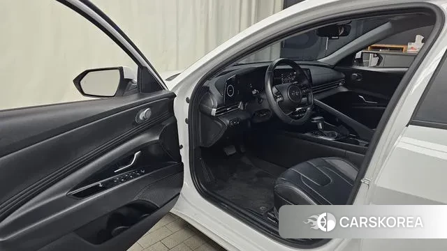 Hyundai Avante (CN7) id 3759897 из Кореи 20