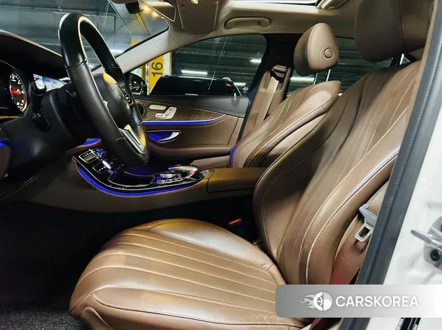 Mercedes-Benz E-Class W213 id 3098234 из Кореи 20