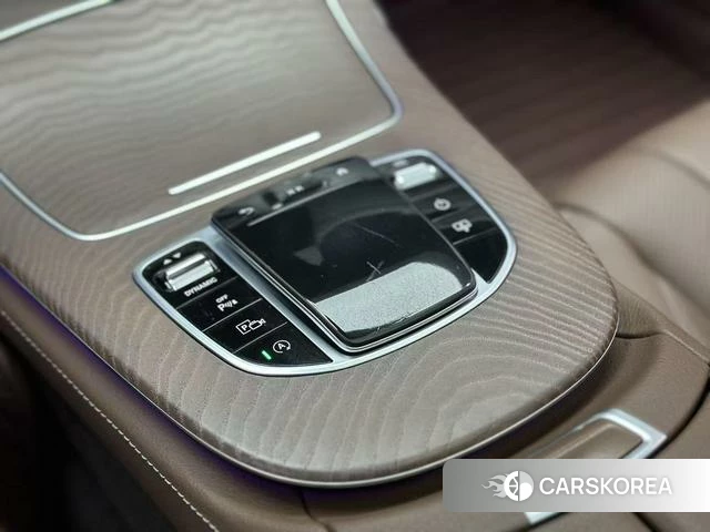 Mercedes-Benz E-class id 4263619 из Китая 16