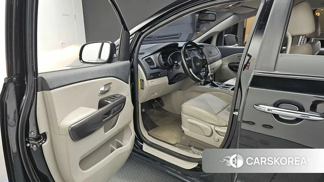 Kia The New Carnival id 4304515 из Кореи 30