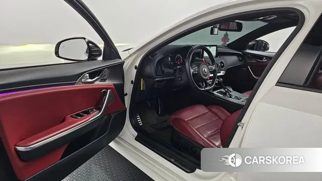 Kia Stinger id 3302757 из Кореи 20