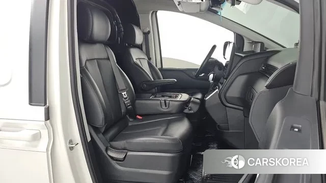 Hyundai Staria id 3342369 из Кореи 20