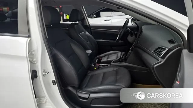 Hyundai Avante AD id 2966573 из Кореи 20