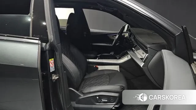 Audi Q8 (4M) id 3720699 из Кореи 20