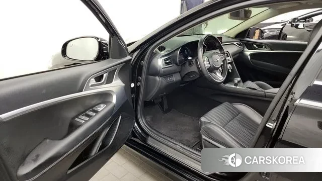 Genesis The New G70 id 2994703 из Кореи 20