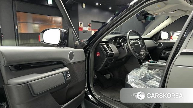 Land Rover Discovery 5 id 4345739 из Кореи 32