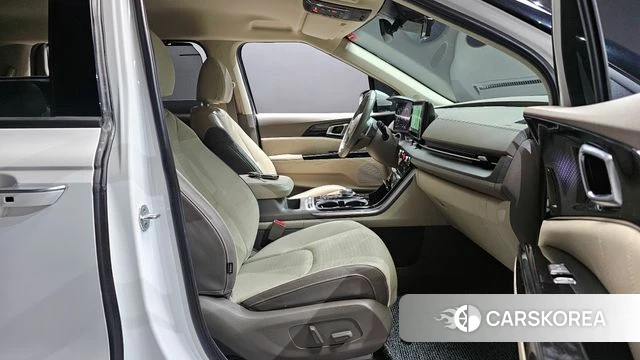 Kia Carnival 4th generation id 4231354 из Кореи 31