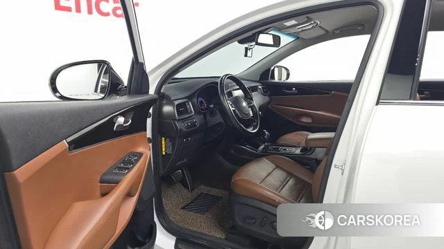 Kia The New Sorento id 4225608 из Кореи 32