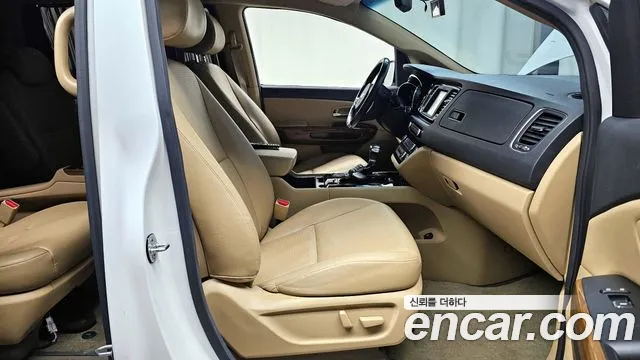 Kia All New Carnival id 2220896 из Кореи 20