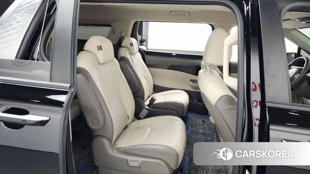 Kia Carnival 4th generation id 4308721 из Кореи 30