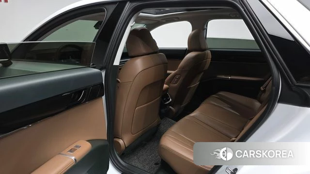 Hyundai Grandeur Hybrid (GN7) id 3826445 из Кореи 20