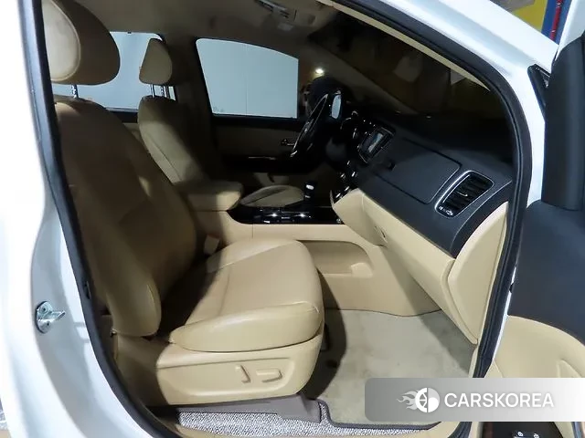 Kia The New Carnival id 3582969 из Кореи 20