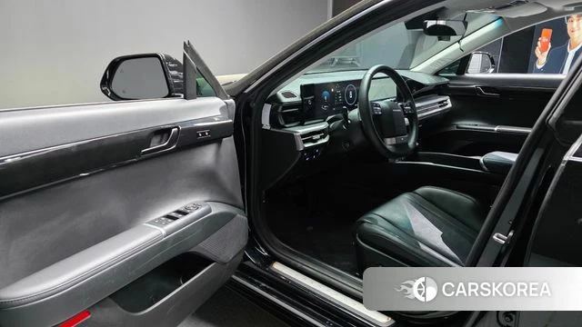 Hyundai Grandeur (GN7) id 4201487 из Кореи 33