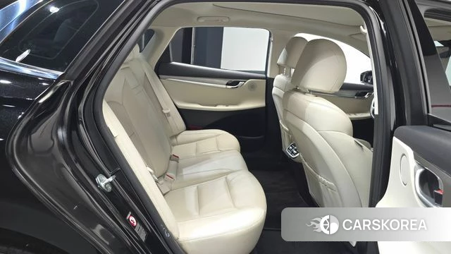 Hyundai The New Grandeur IG Hybrid id 4409929 из Кореи 31
