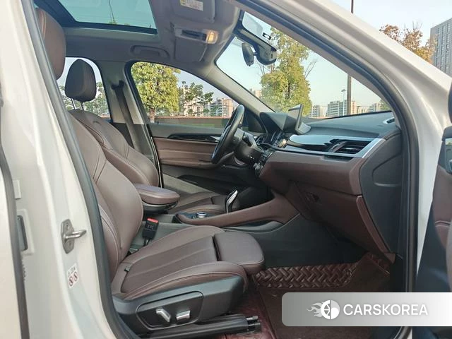 BMW X1 id 4271189 из Китая 18