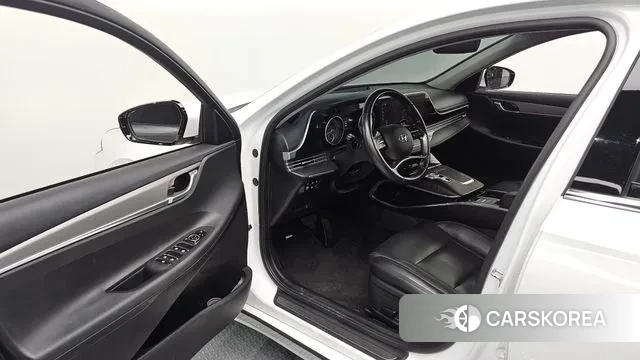 Hyundai The New Grandeur IG id 3307430 из Кореи 20